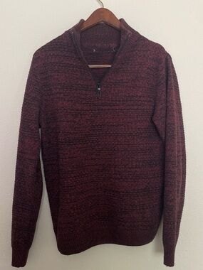 Hollister Men's Marled Burgundy Half-Zip Sweater